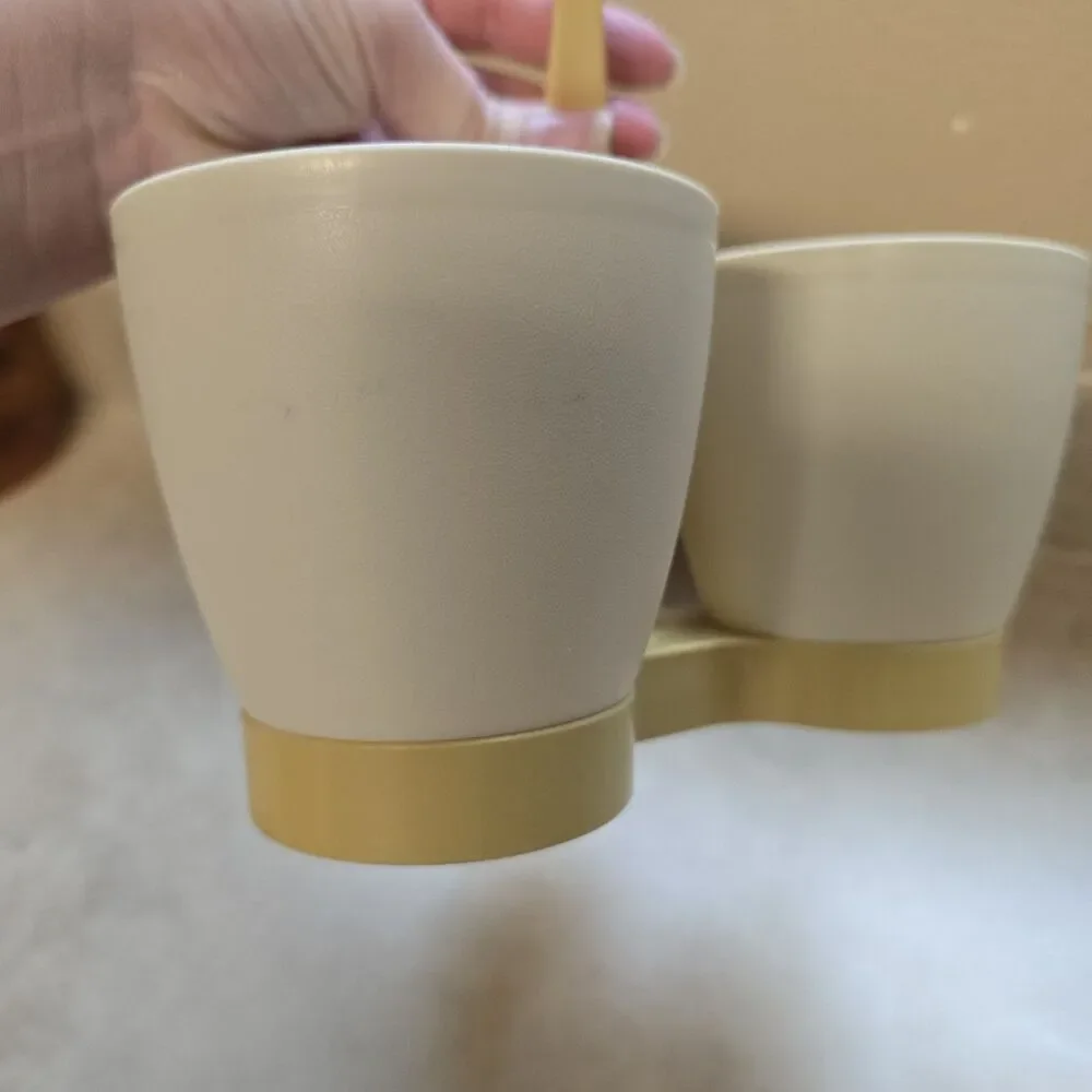 VTG Tupperware Condiment Relish Caddy Set Yellow Base with Cups and Lids